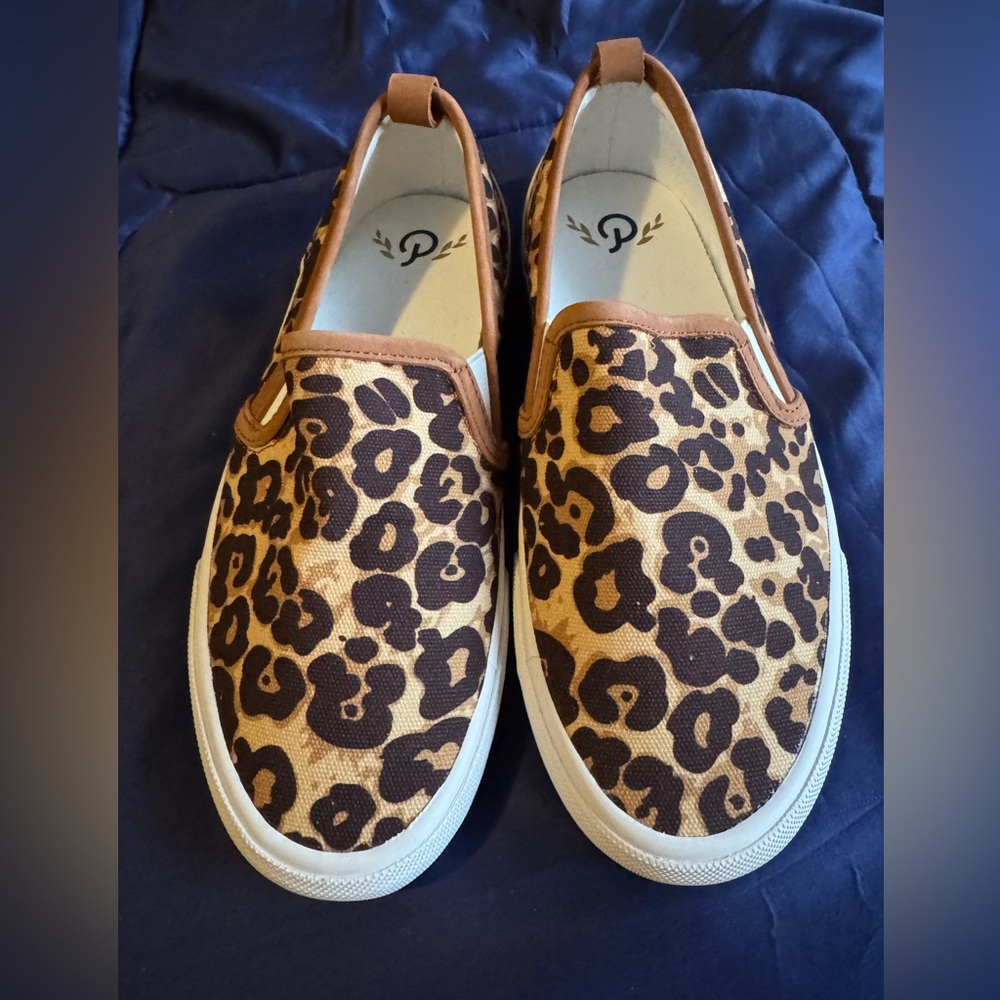WOMEN'S OFFICIAL PROGRAM STW-80 SLIP-ON SNEAKERS in Leopard Print